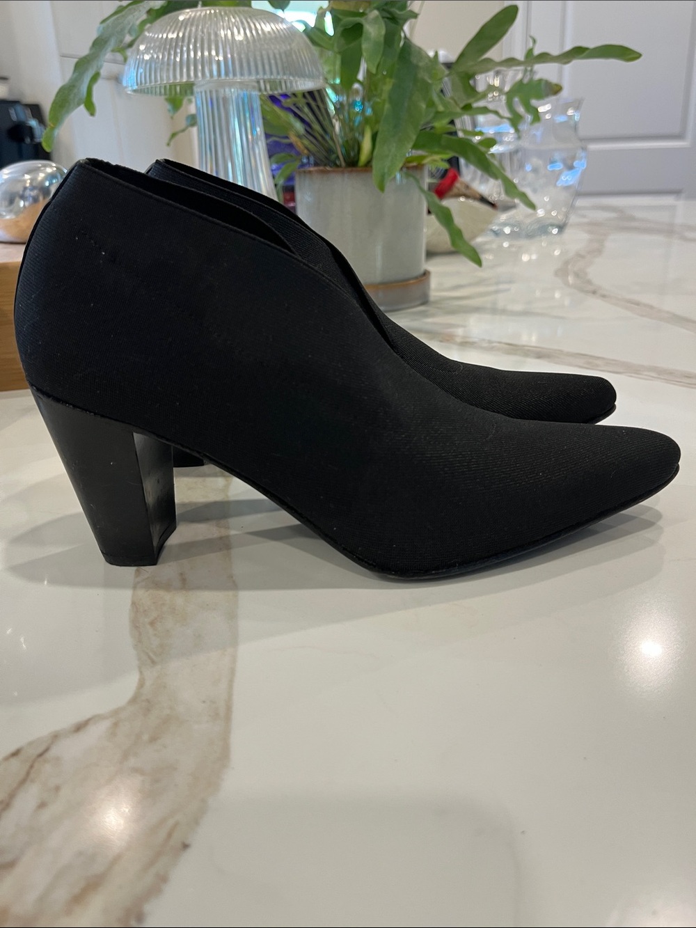 Stuart Weitzman Classic Black Elastic Wrap Pointed Ankle Booties w 3”Block Heel